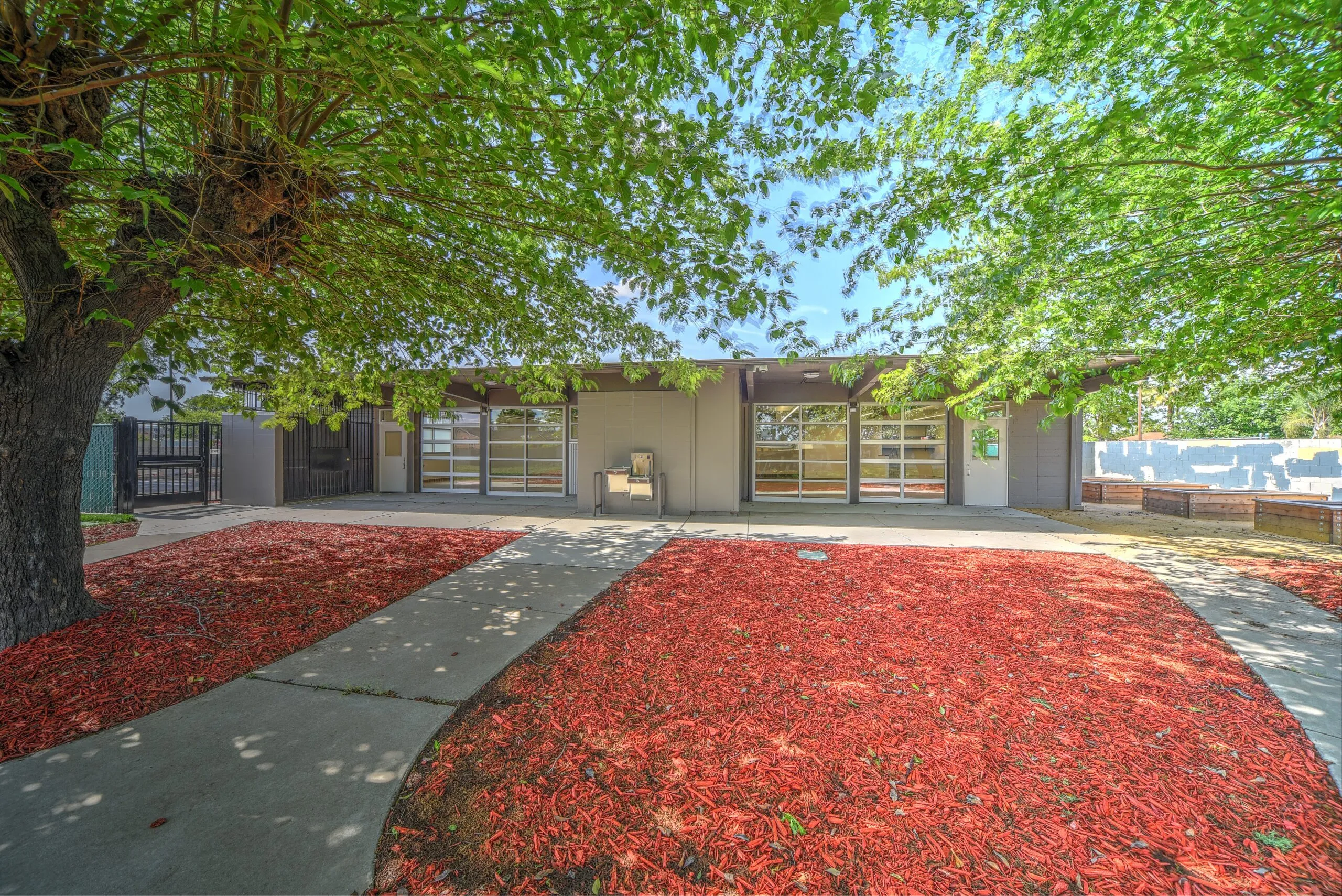 22987 Sierra Vista Boys & Girls Club