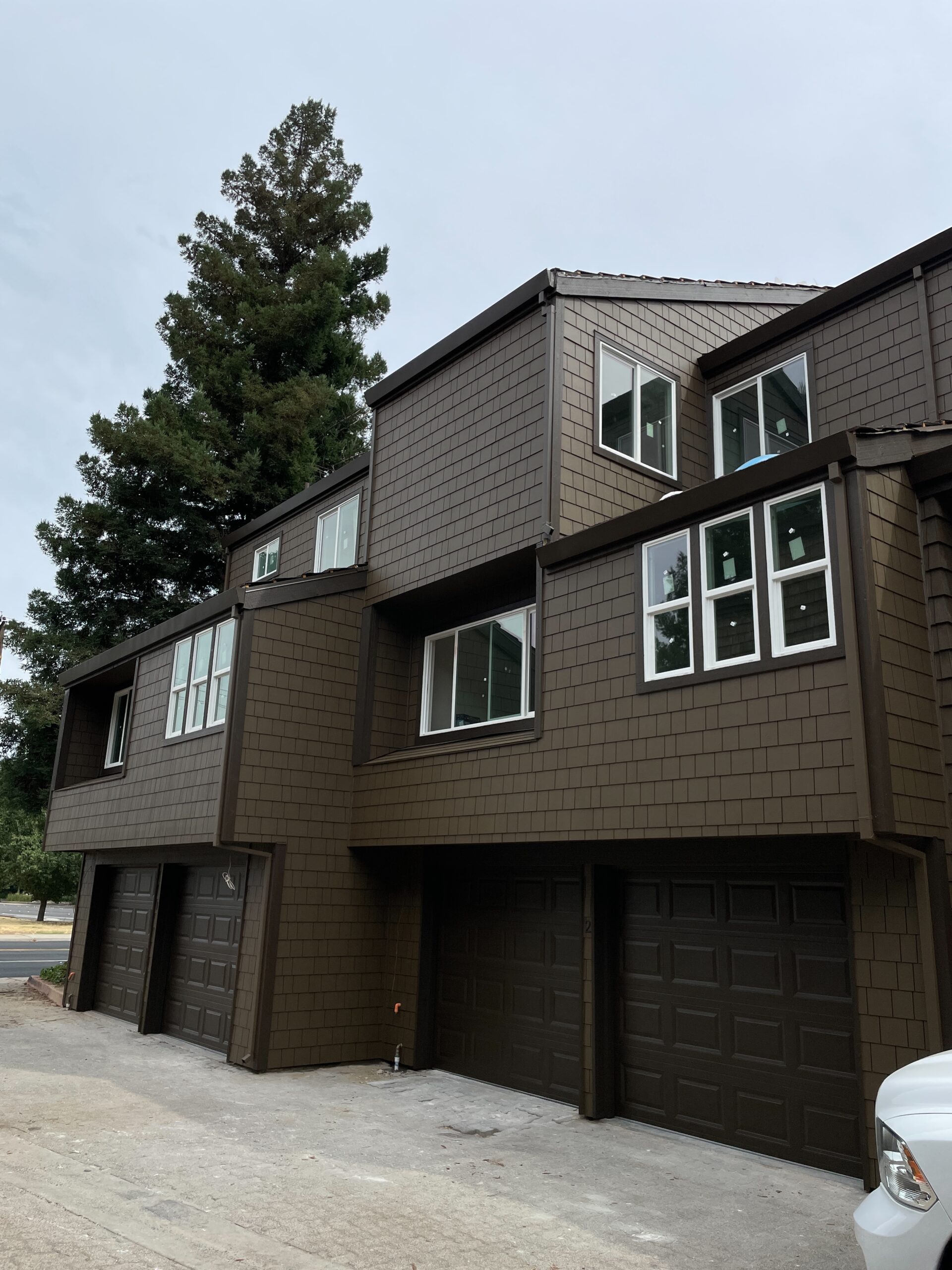22993 Rosegate