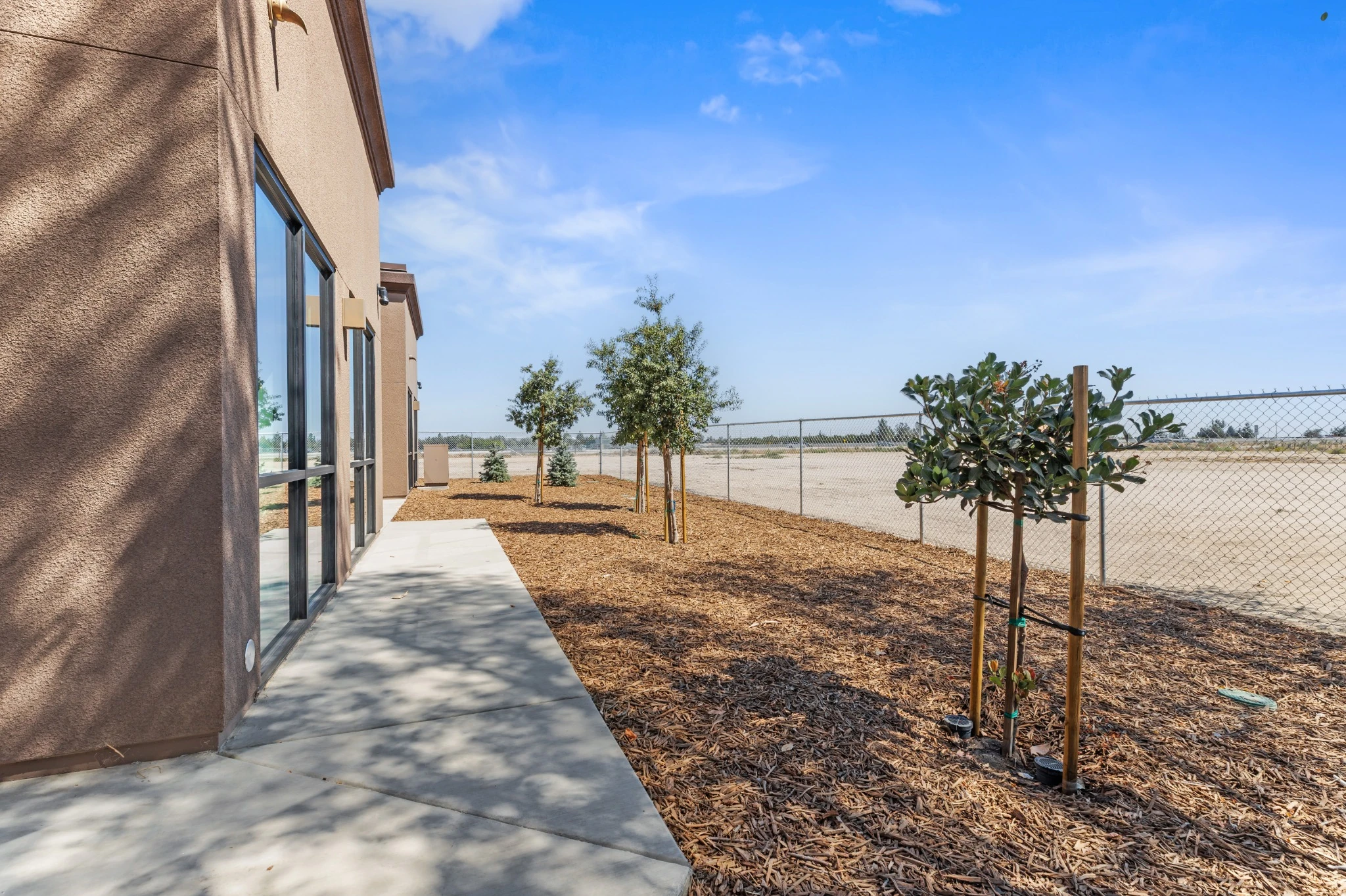 Crossroads Grace 32 - Landscaped Side Yard